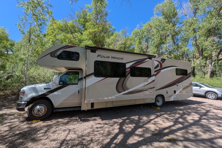 2020 Thor Four Winds - Cozy & Spacious for up to 8 Class C RV rental in Salt Lake City Utah, exterior